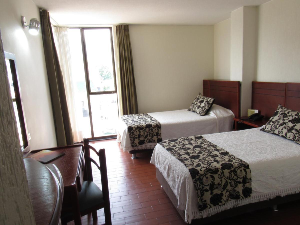Hotel Don Lolo Villavicencio Esterno foto