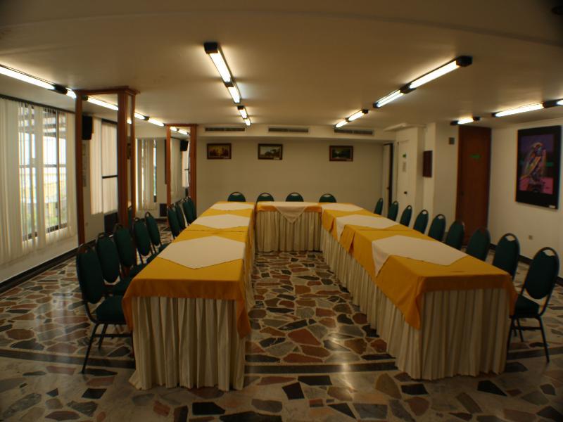 Hotel Don Lolo Villavicencio Esterno foto